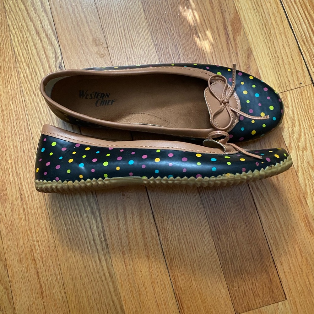 Western Chief Black Flats with Chic Accents
